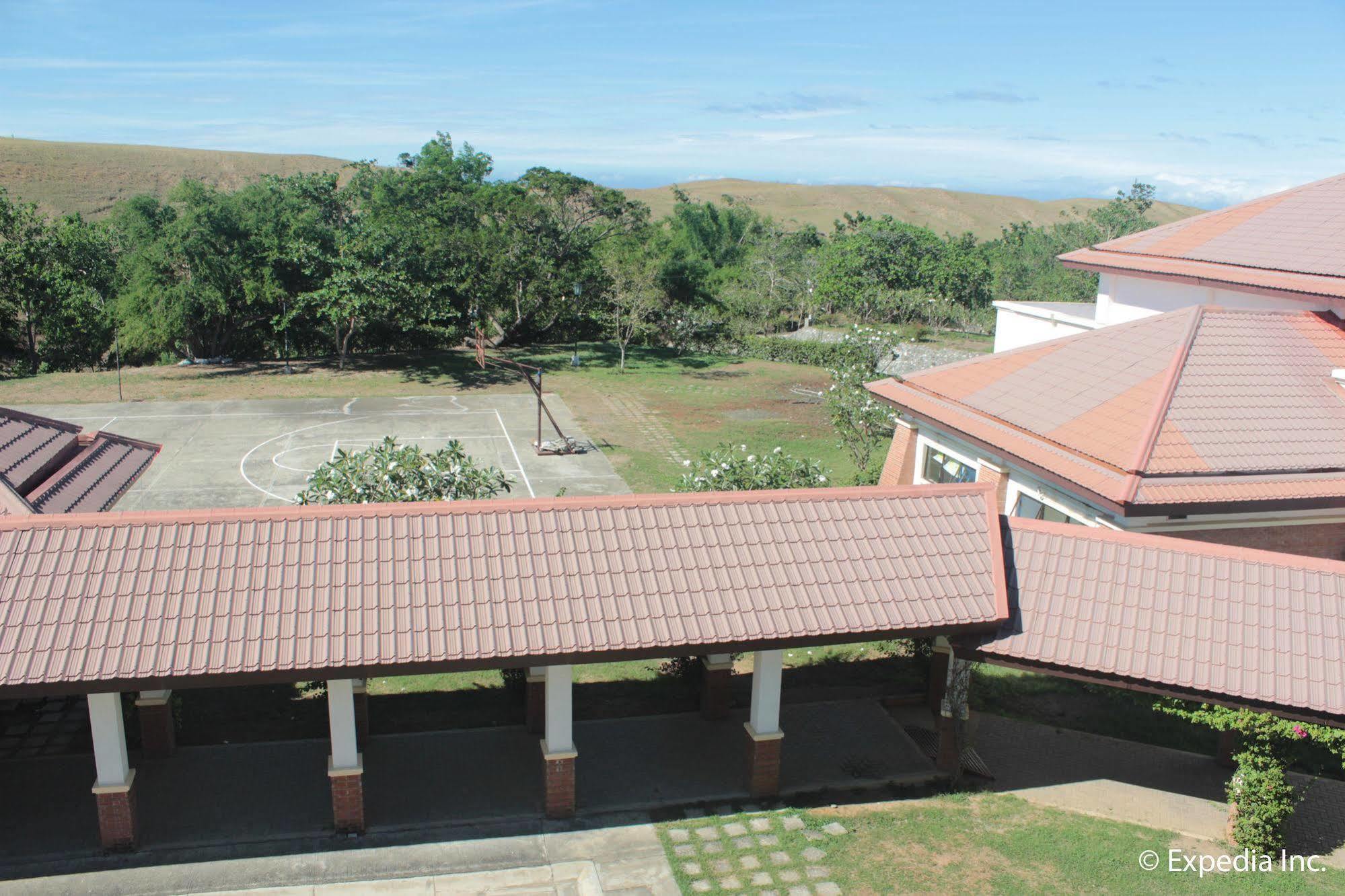 Ilocos Norte Hotel & Convention Center Laoag Zewnętrze zdjęcie